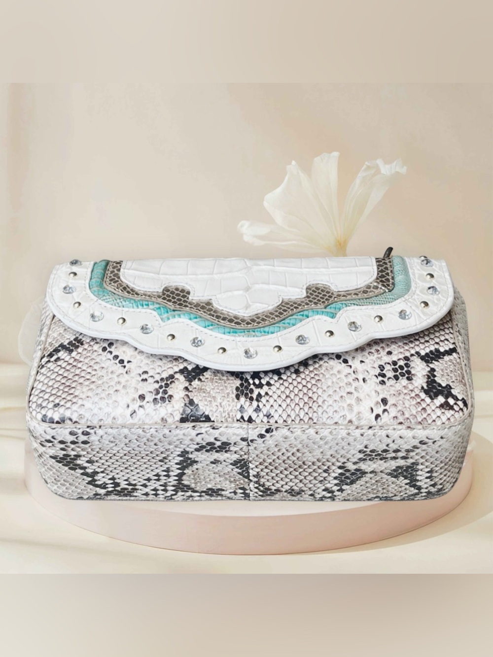 Brahmin NWT Leather Cream Croc-Embossed Convertible Bag w Teal & Brown Accents - Picture 8 of 15